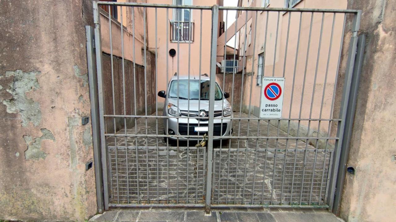Elegante Alloggio Zona Storica Lecco Exteriör bild